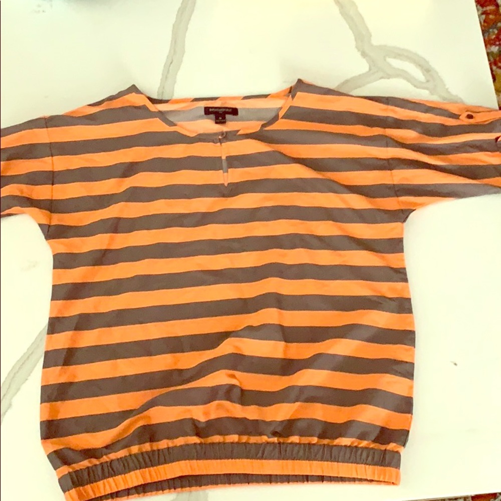 Women’s blouse